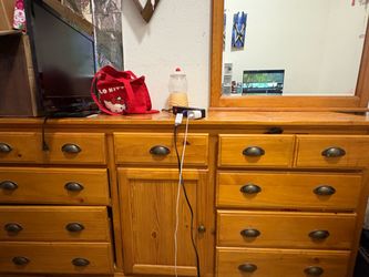 mirror with 8 drawers