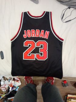 AUTHENTIC VINTAGE CHAMPION BRAND MJORDAN (#23)-1990'S ERA THROWBACK JERSEY COLLECTOR ITEM 