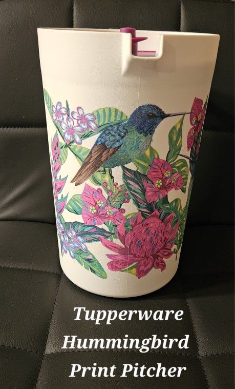 Tupperware Huddle Print Pitcher 