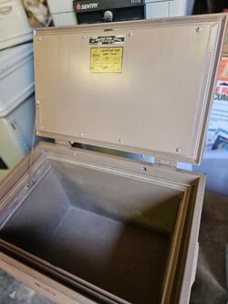 10   home safes for 200.00
