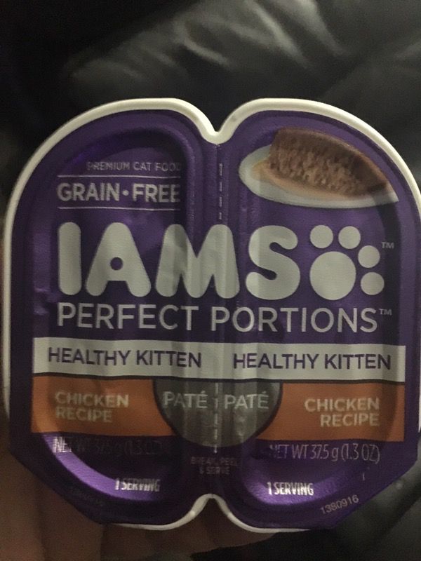 IAMS perfect portions kitten food - 5 packs