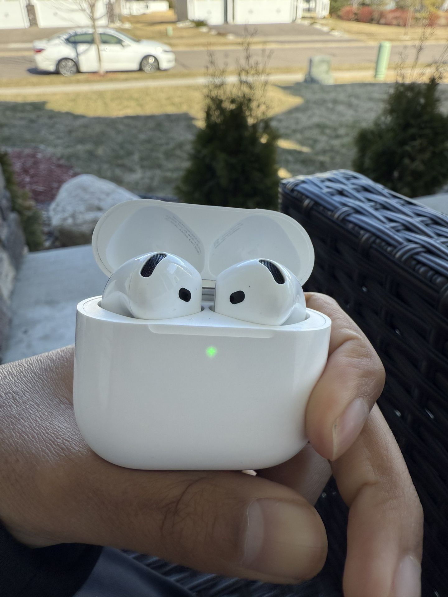 Apple AirPods 4th Generation With Active Noise Cancellation