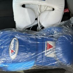 Head Gear And Gloves 