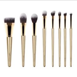 LUXIE Glitter and Gold Face & Eye Brush Set $85