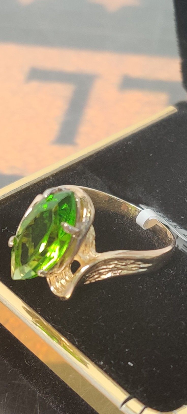 14kt Marquise Cut Green Gem Stone Ring
