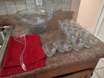 Set Of Fine Cristal Bowl And 12 Cups With Serve Spoon Perfect For Events