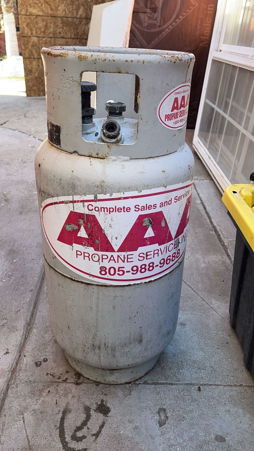AAA Propane/gas Tank Full