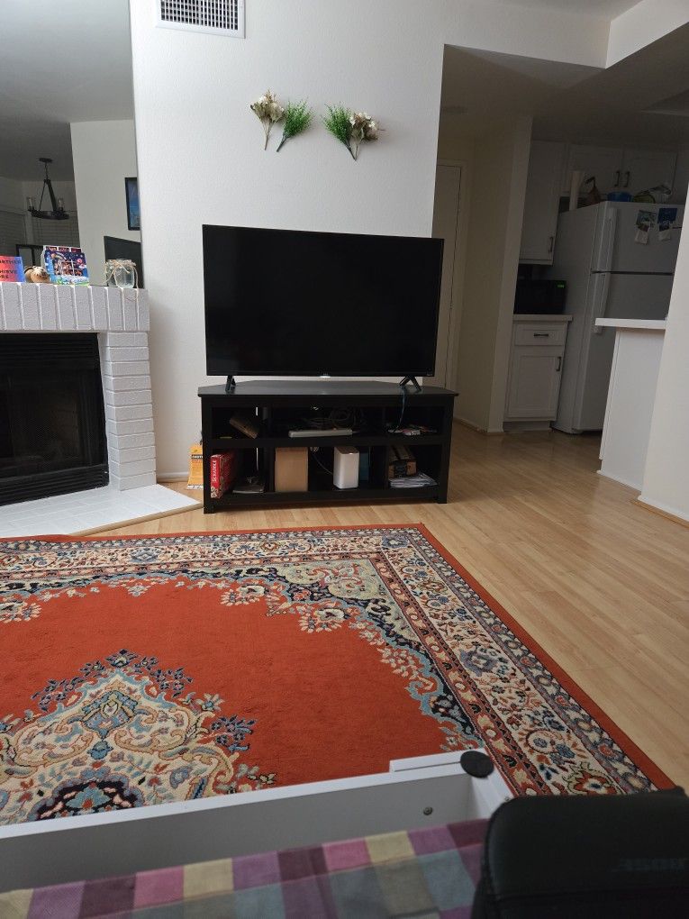 50" TCL Smart TV And Tv Stand