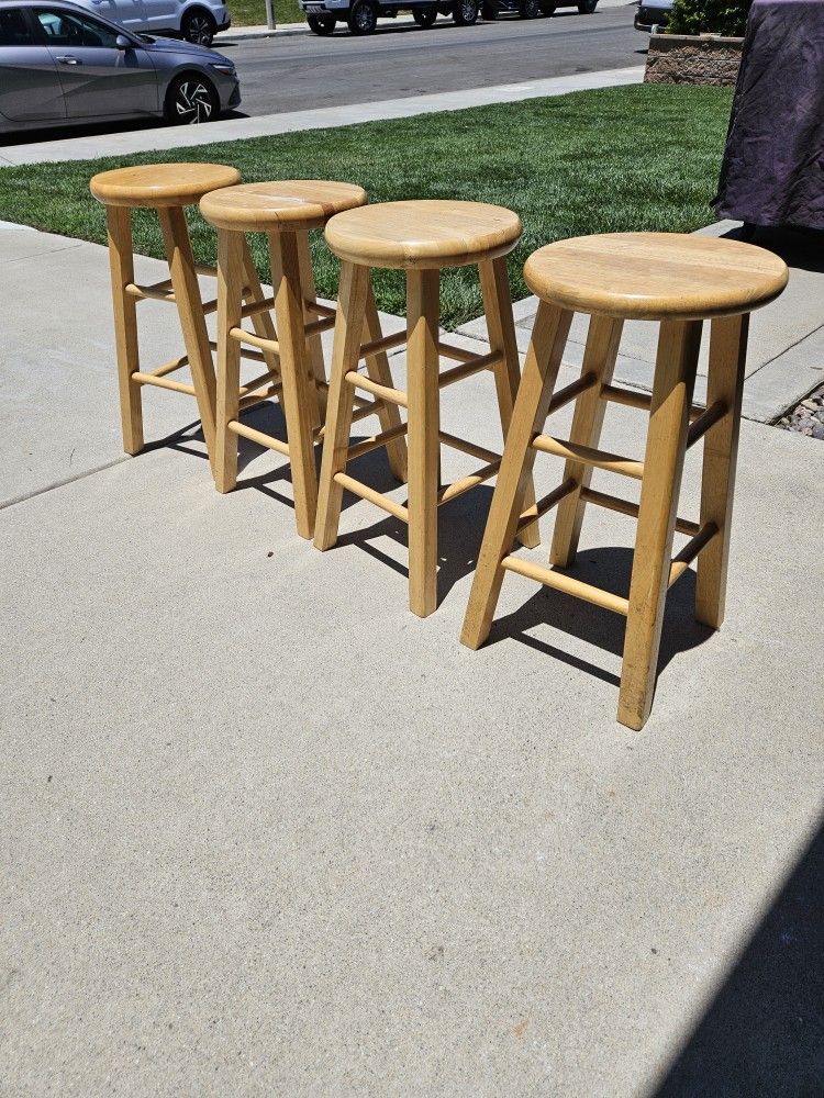 Oak Wood Stools