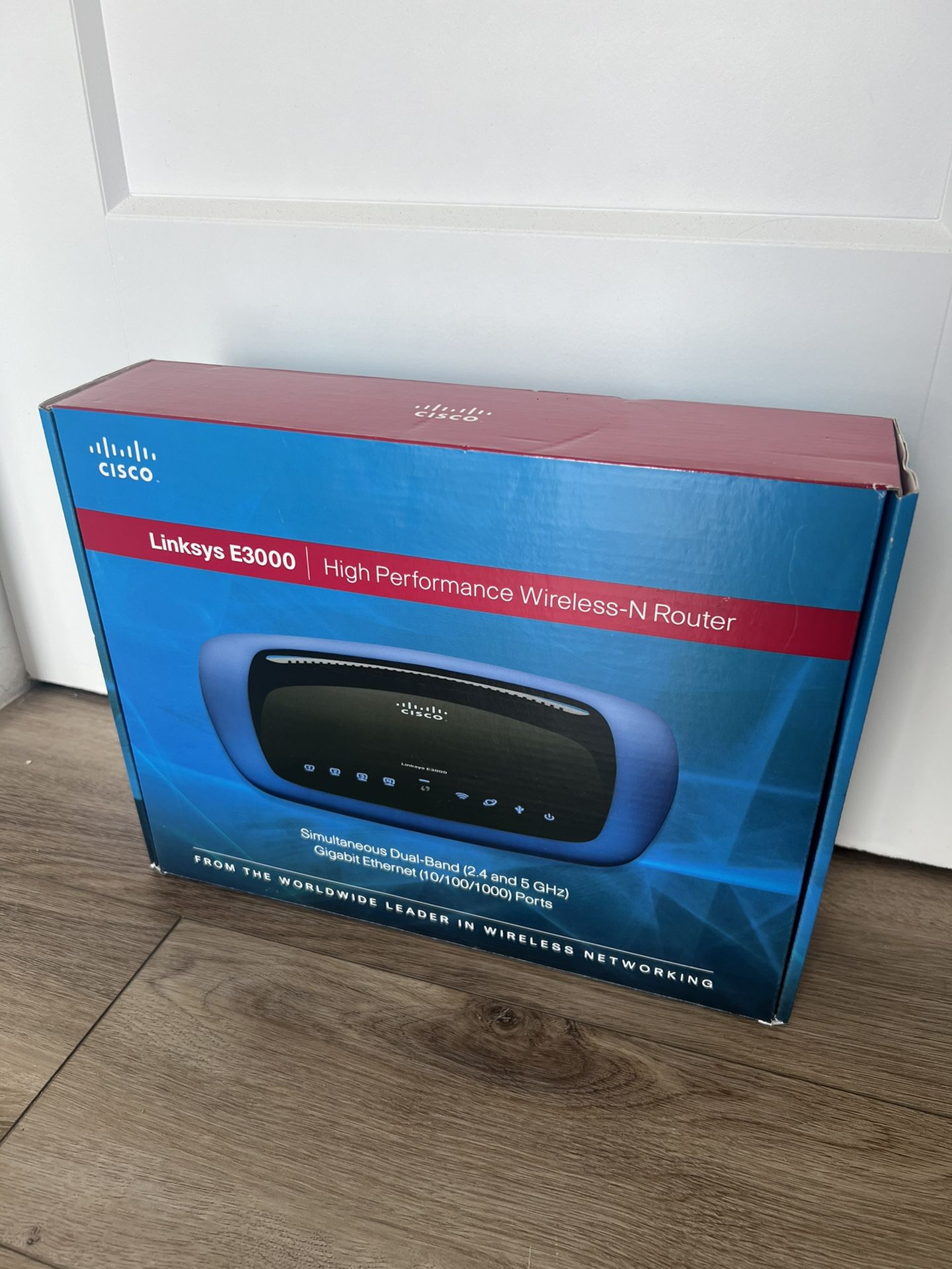 Linksys E3000 High Performance Wireless Router 