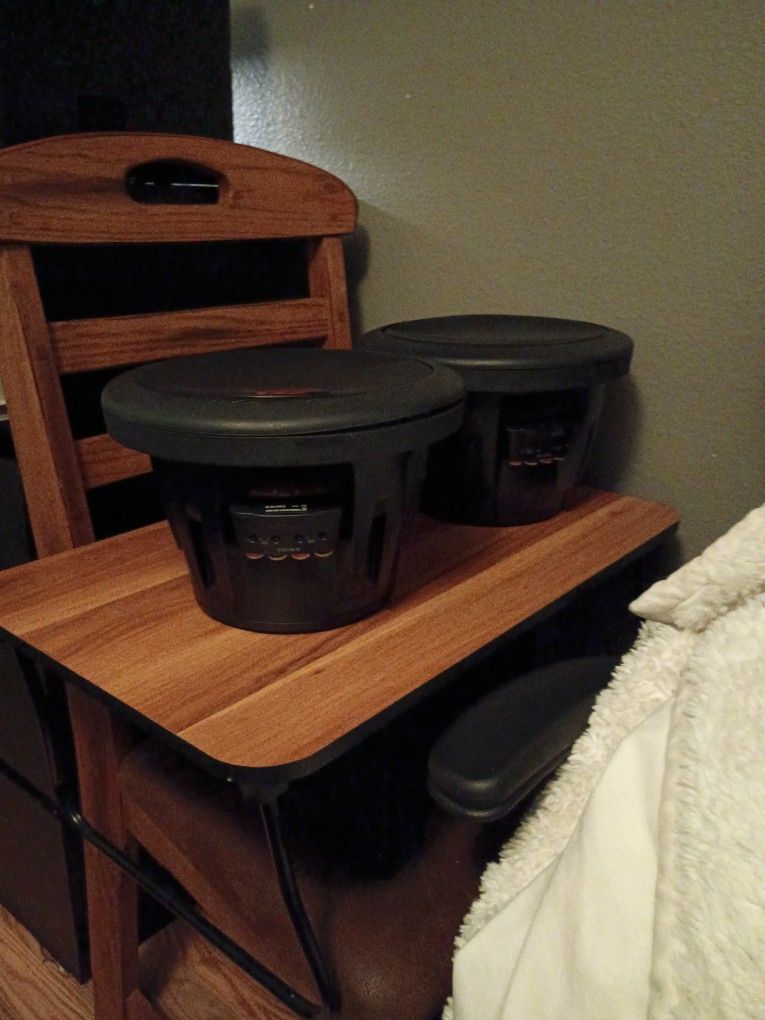 2 Alpine Type R 10 Inch Subwoofers