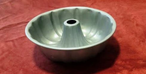 Bundt Pan