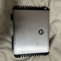 JL Audio HD600/4 Amplifier