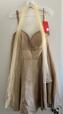 gold glittery dama dress 