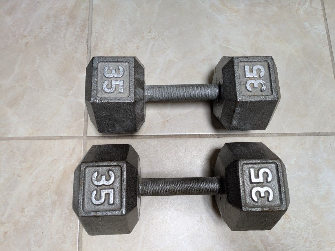 35 Lb Dumbbells 