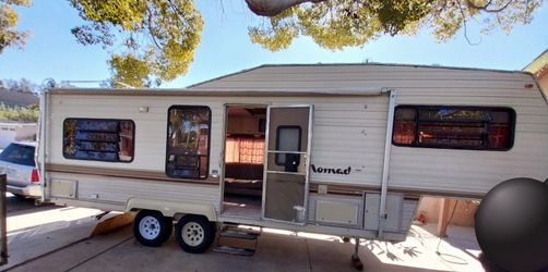 Trailer 1988 For Sale In Good Condition**