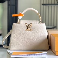 M23943 Off White Capucines BB Handbag               size  27 x 18 x 9 cm