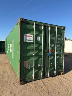 Storage shipping containers