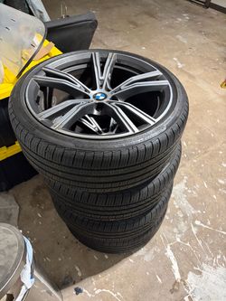 BMW 19" Individual Dual-Spoke Bicolor Grey 793i Wheels with All Season Runflat Tires 225x40R19