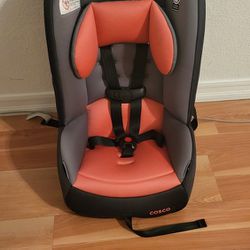 Toddler Car Seat In Excellent Condition 