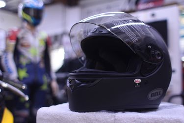 Black S BELL Motorcycle Helmet