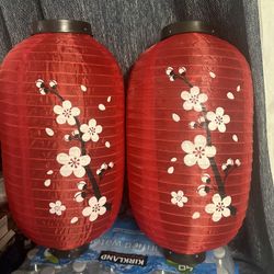 Brand new lantern for Lunar New year or regular decor,easy to set up/ fold up. 2 sets (4 pcs)pu   All for $25  Or $15 for 1 set  But I prefer to sell 