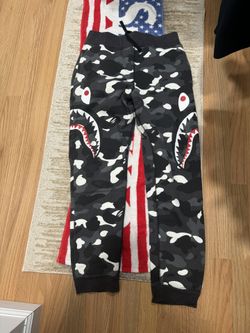Bape Camo Glow In The Dark Pants Size medium