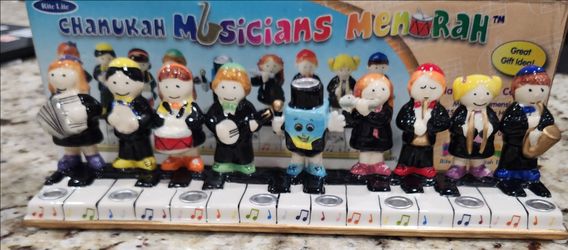Rite Lite Chanukah Musicians Menorah