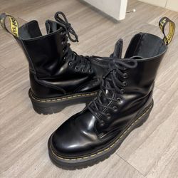 Dr. Martens Size 7 Black Smooth Leather Zip Platform Combat Boots