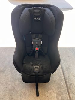 Nuna Rava Convertible Car seat