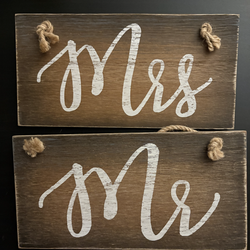 Mr and Mrs signs