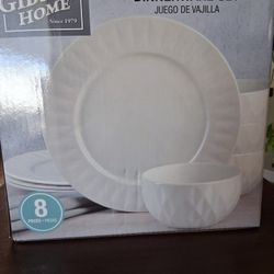 Gibson Home Embossed Sunrise Dinnerware Set pieces,