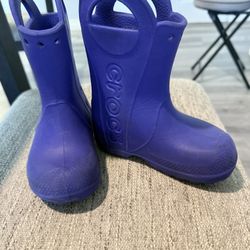 Kids Crocs Rain boots - Size 10