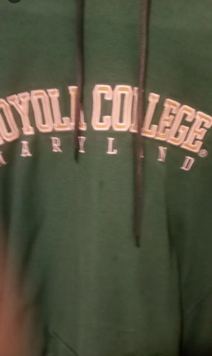 5- USED HOODIE / SWEATSHIRTS....ALL FOR $10.00... CHECK OUT MY PAGE FOR MORE ITEMS