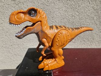 ZURU Dinosaur Toy