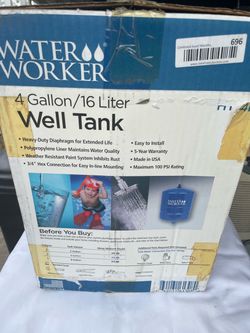 Brand new 4 gallon well tank and well planter with assembly manual