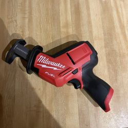 Milwaukee Fuel Sawzall New Out Of Box 12v Sawzall Tool Only $100 Firm In N Lakeland & Shipping 