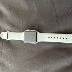 Apple watch 3