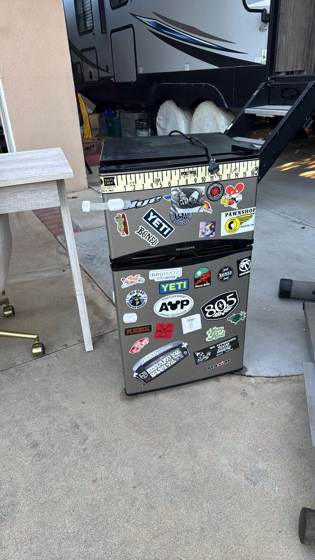 Mini Fridge & Freezer