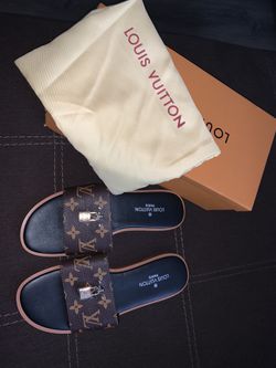 WOMEN SLIDES
