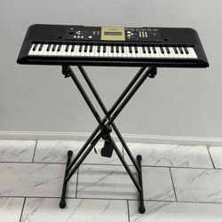 61-Keys Yamaha YPT220 Portable Electric  Keyboard + Stand & Charger 
