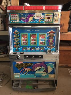 Universal Flipper slot machine