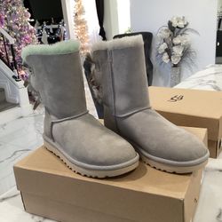 Ugg Bailey Bow