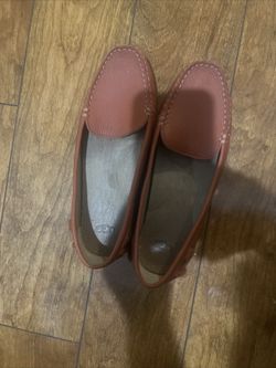 Ugg Flats Size 6