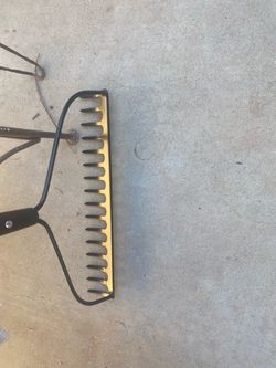 Husky Bow Rake 16 Tine Brand New
