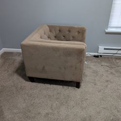 Comfy Wrap Around Chair