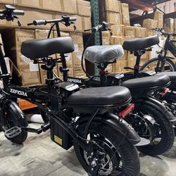 Folding electric bicycle