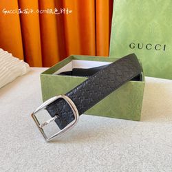 Gucci Men’s Belt New With Box 