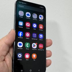 Unlocked Samsung S22 - Desbloqueado 