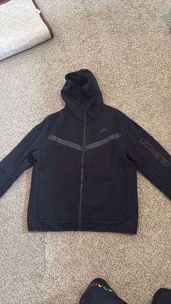 New Nike tech hoodie with pants M